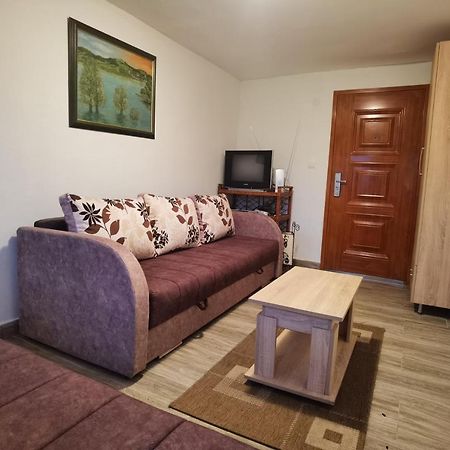 Villa Danube Fairy Futog Esterno foto